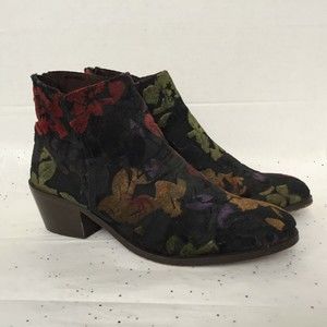 Ethem Anthropologie Multicolor Velvet Floral Ankle Boots - Size 39 Block Heel